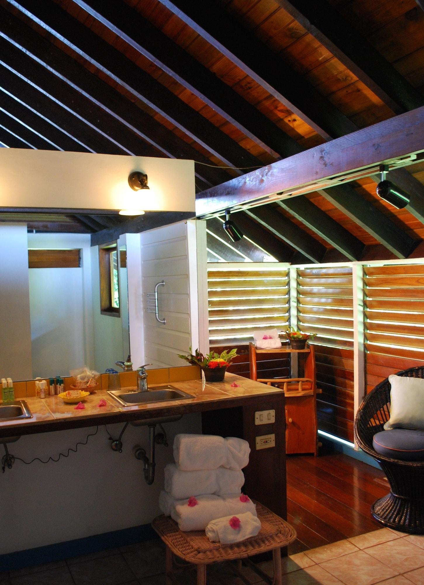 Half Moon Blue Hotel สการ์โบโร ห้อง รูปภาพ